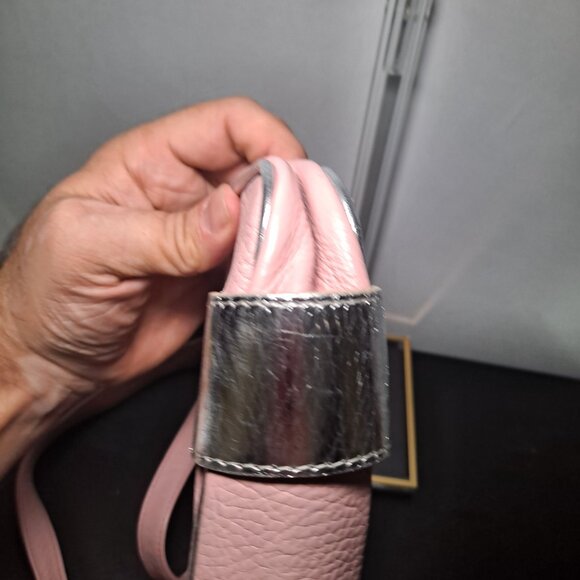 Sharif pink leather crossbody bag with silver-tone hardware - Picture 9 of 16